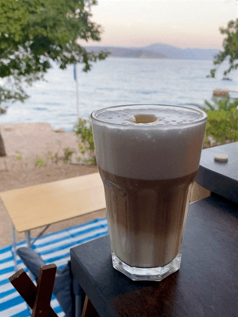 10 Dinge, die uns im Wohnmobil wirklich begleiten – unsere Vanlife Must-Haves